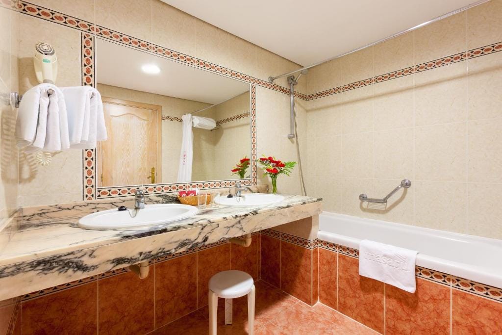 Apartamentos Masaru — 2