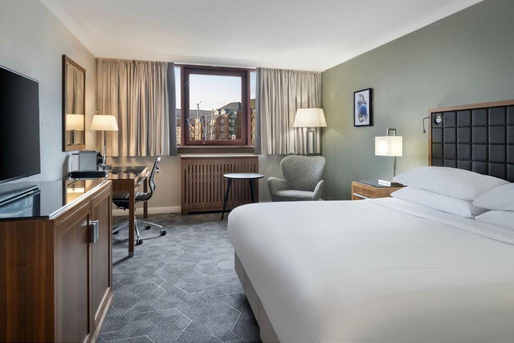 Delta Hotels by Marriott Swansea — 2