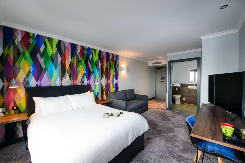 Village Hotel Swansea — 2