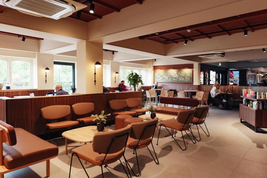 Village Hotel Swansea — 5