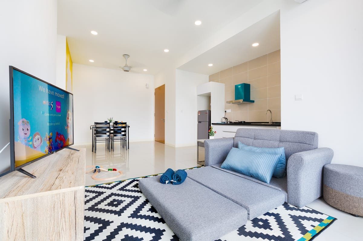 HostaHome Suites at D'Pristine Legoland — 1