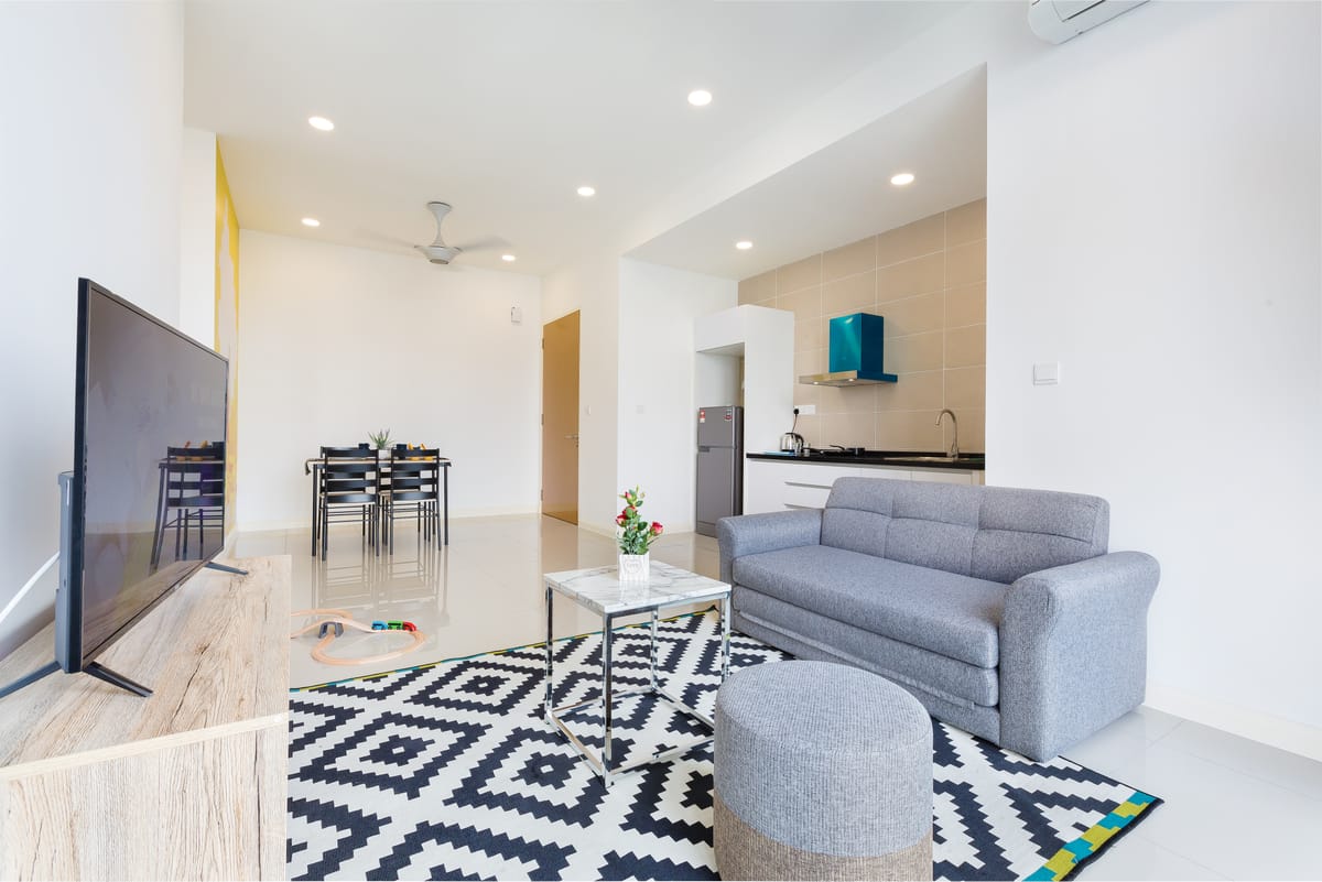HostaHome Suites at D'Pristine Legoland — 3