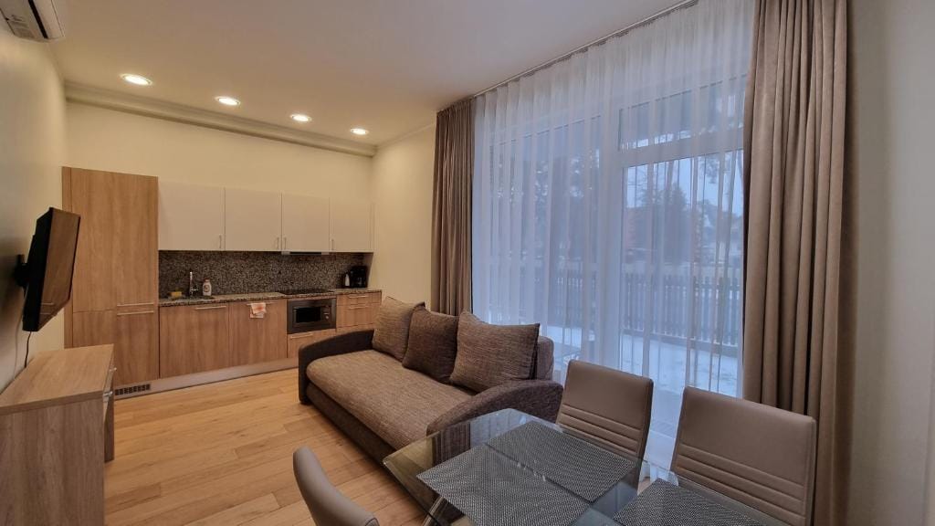 Black Pearl Apartments — 3