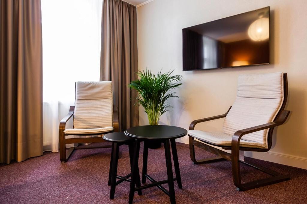 Hotel Marino — 5