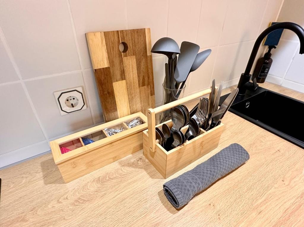 Apartmenthaus am Dom - Zentrum & Ruhige Lage, Perfekt für Business Trip, Auch für Familie, Viel Platz mit Küche — 5