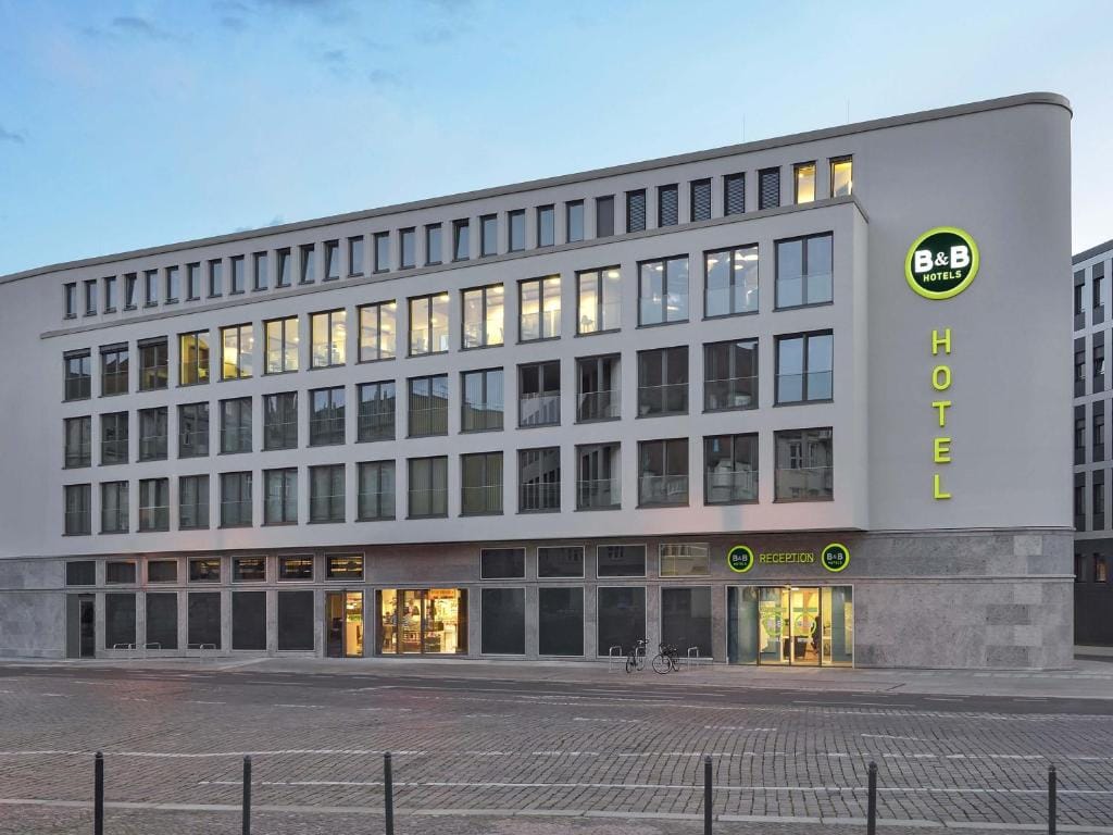 B&B Hotel Halle (Saale) — 1
