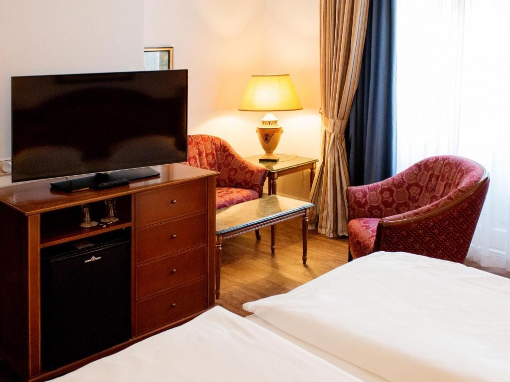 DORMERO Hotel Halle — 4