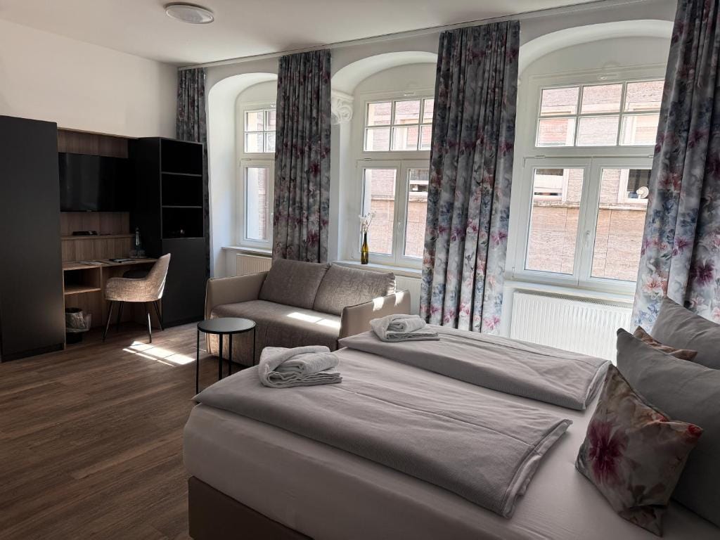 Hey! Halle - Dein Stadthotel — 2