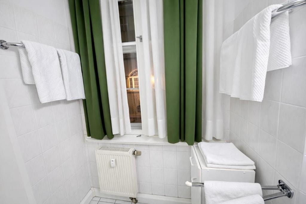 HOTEL Am Ratshof — 2
