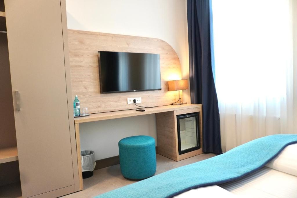 Hotel Atlas Halle — 4