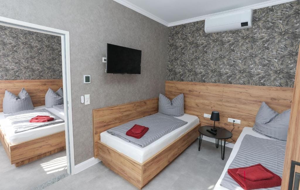 Second Home Hotel — 4