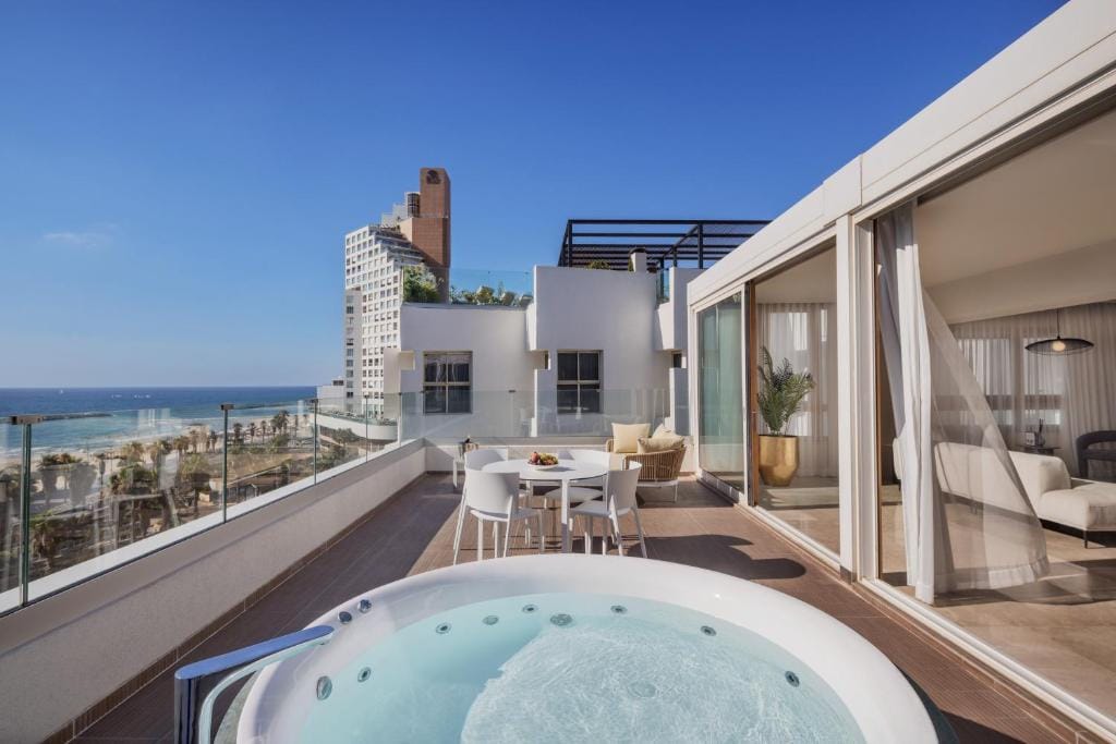 Jewel Boutique Hotel by The Beach — 5