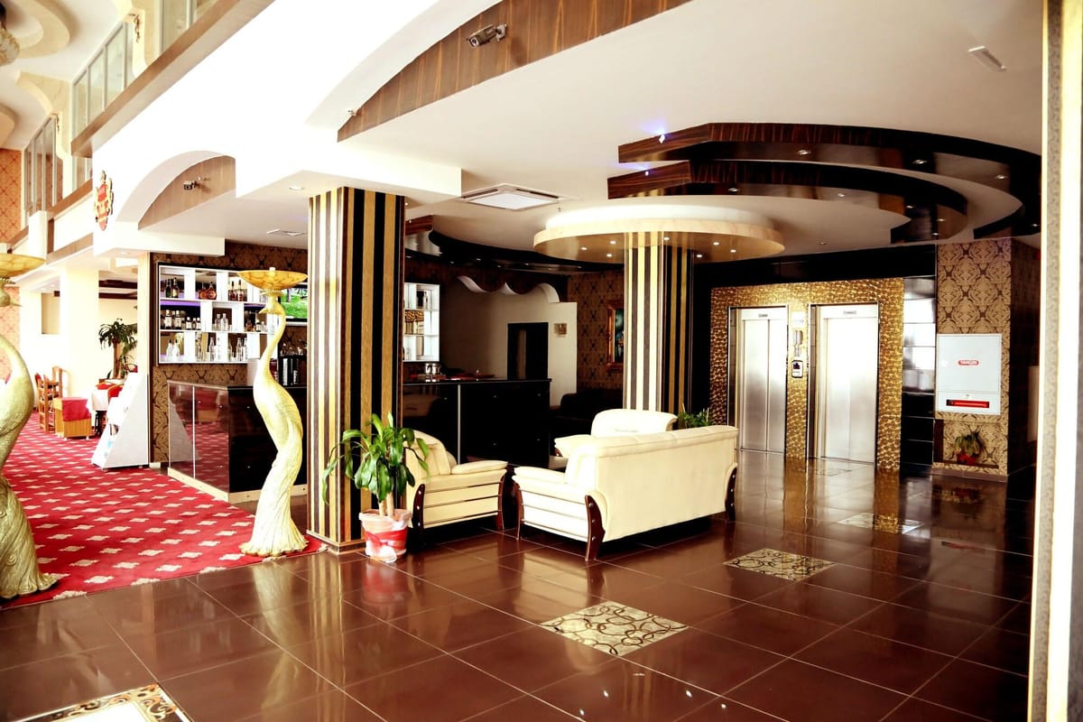GOLDEN KING HOTEL — 1