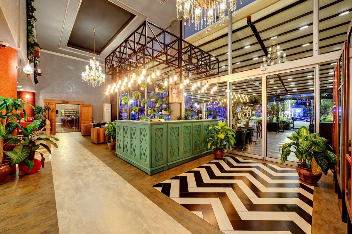 Mersin Yücesoy Liva Hotel Spa Convection Center — 1