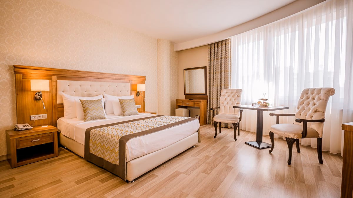 Mersin Yücesoy Liva Hotel Spa Convection Center — 3
