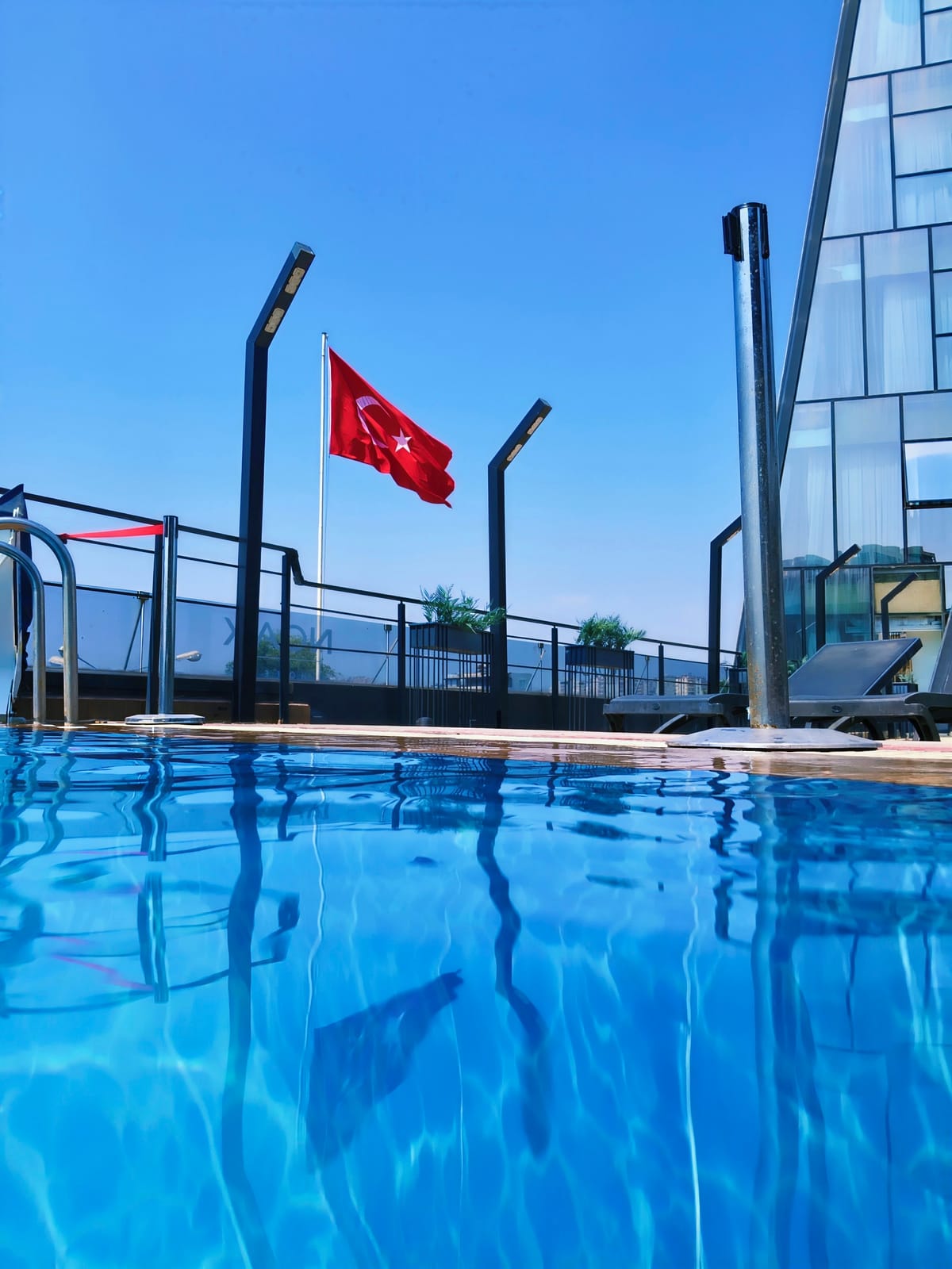 Noax Hotel — 1