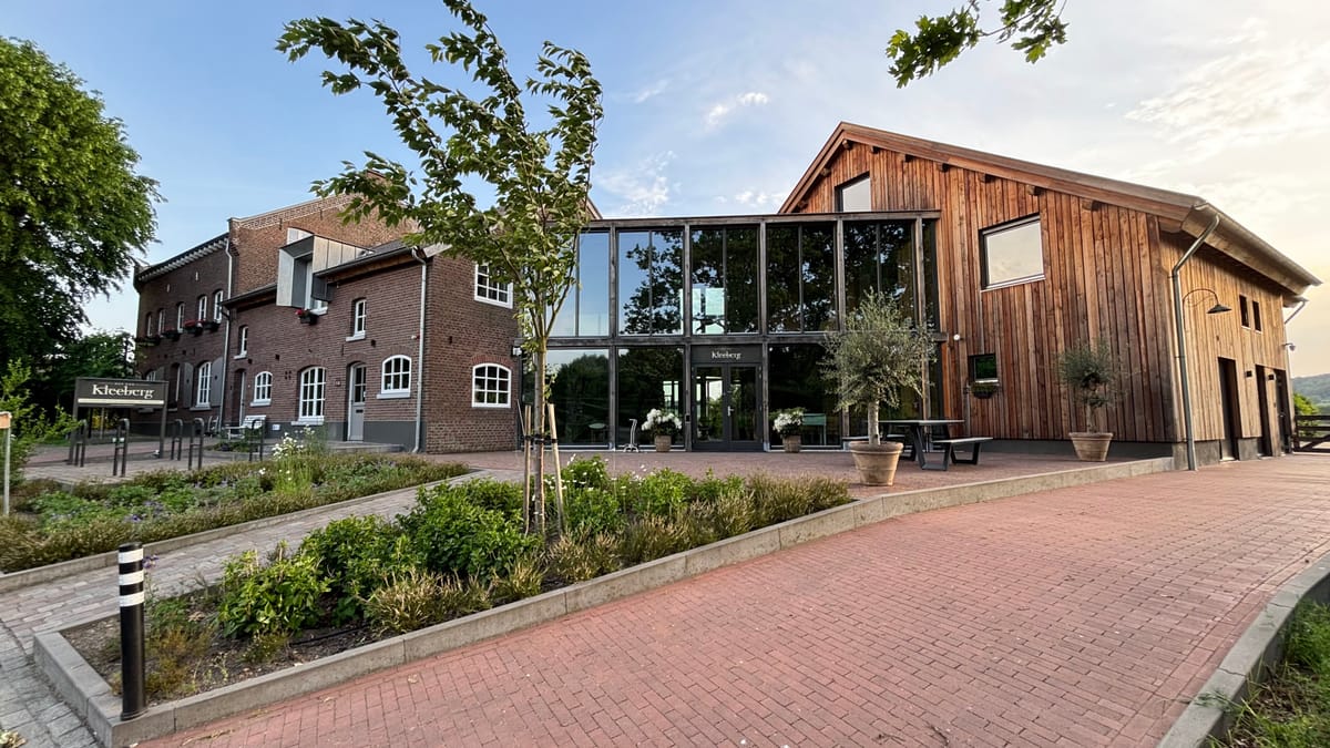 Hof van Kleeberg — 4
