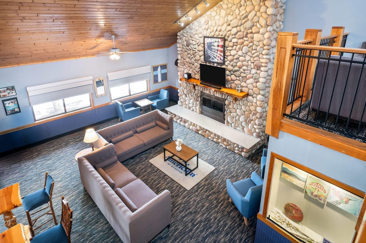 AmericInn by Wyndham Wisconsin Dells — 4