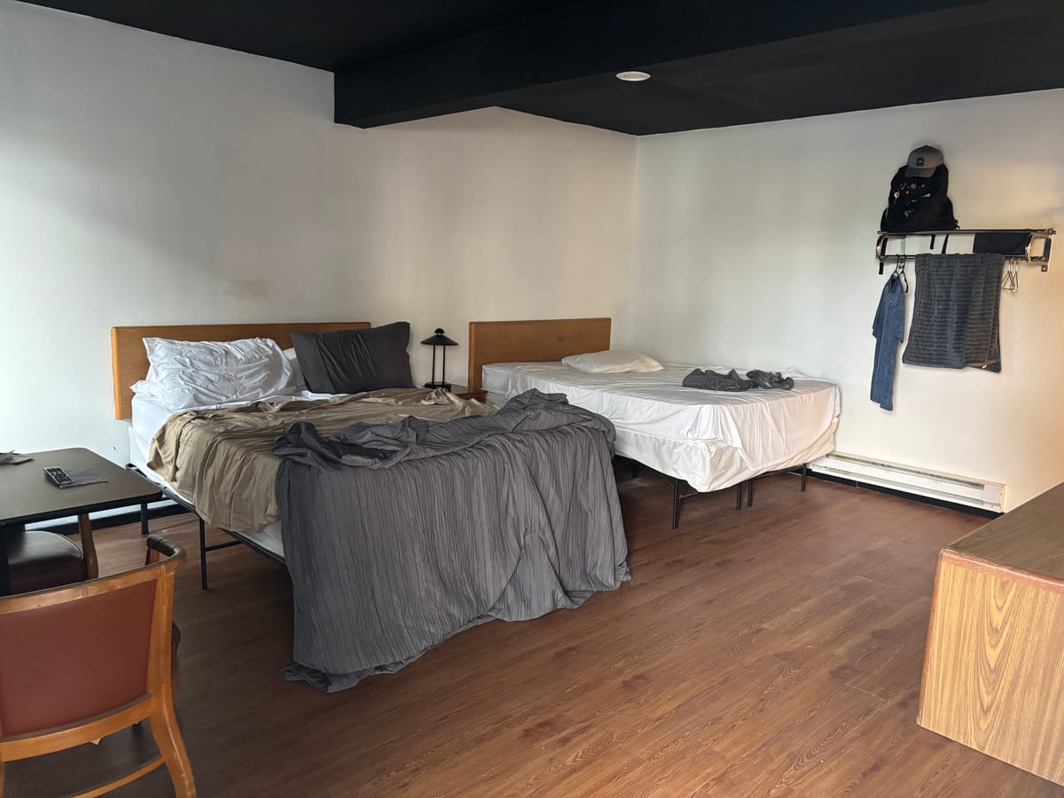 River Road Motel — 4