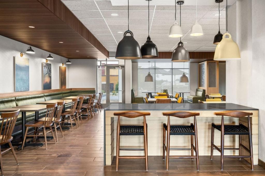 Fairfield by Marriott Inn & Suites Baraboo — 5