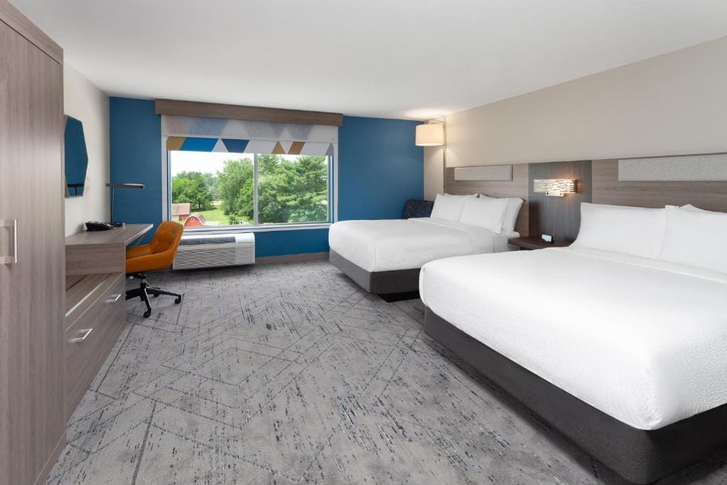 Holiday Inn Express & Suites Reedsburg - Dells Area by IHG — 2