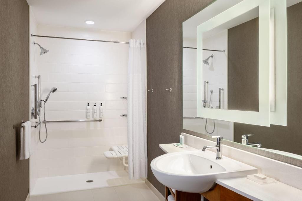 SpringHill Suites by Marriott Wisconsin Dells — 3