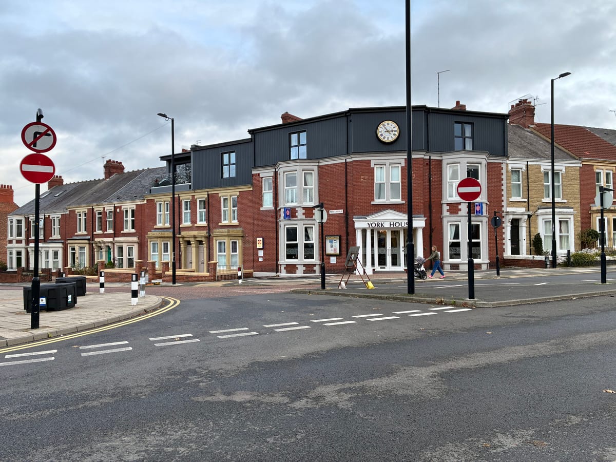 York House Boutique Hotel — 3