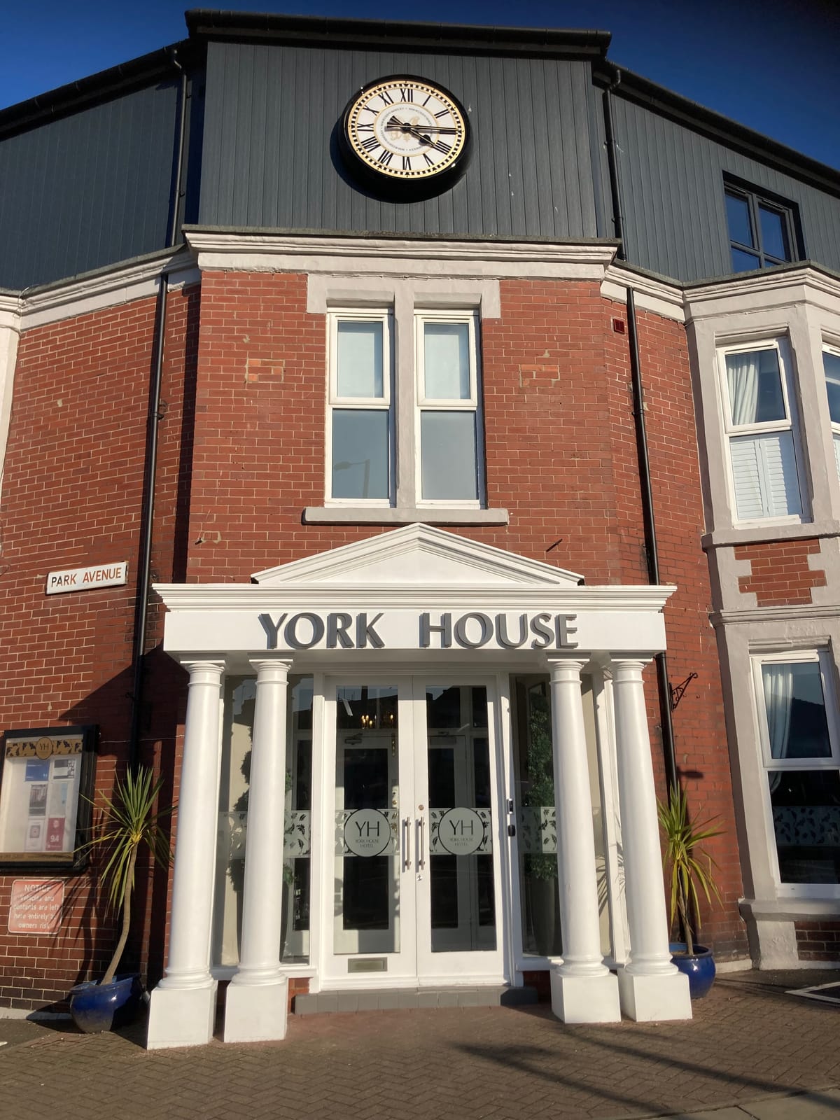 York House Boutique Hotel — 5