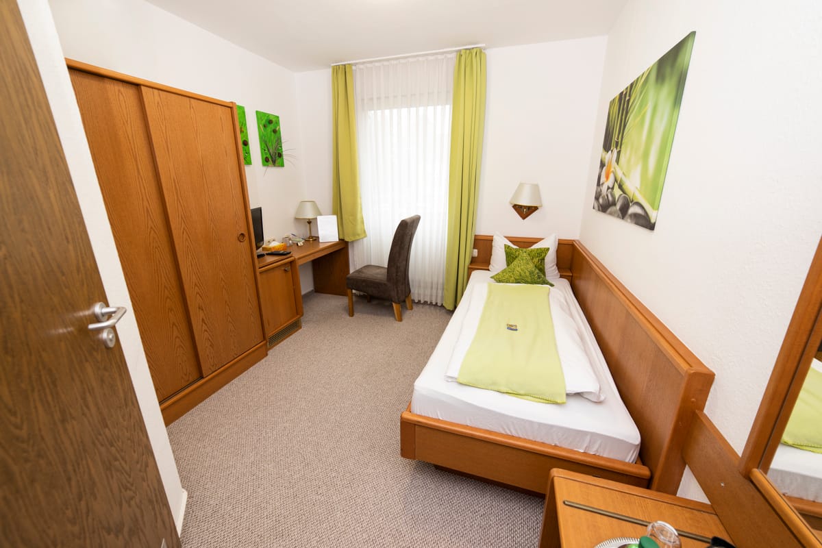 Hotel am Schlosspark — 4