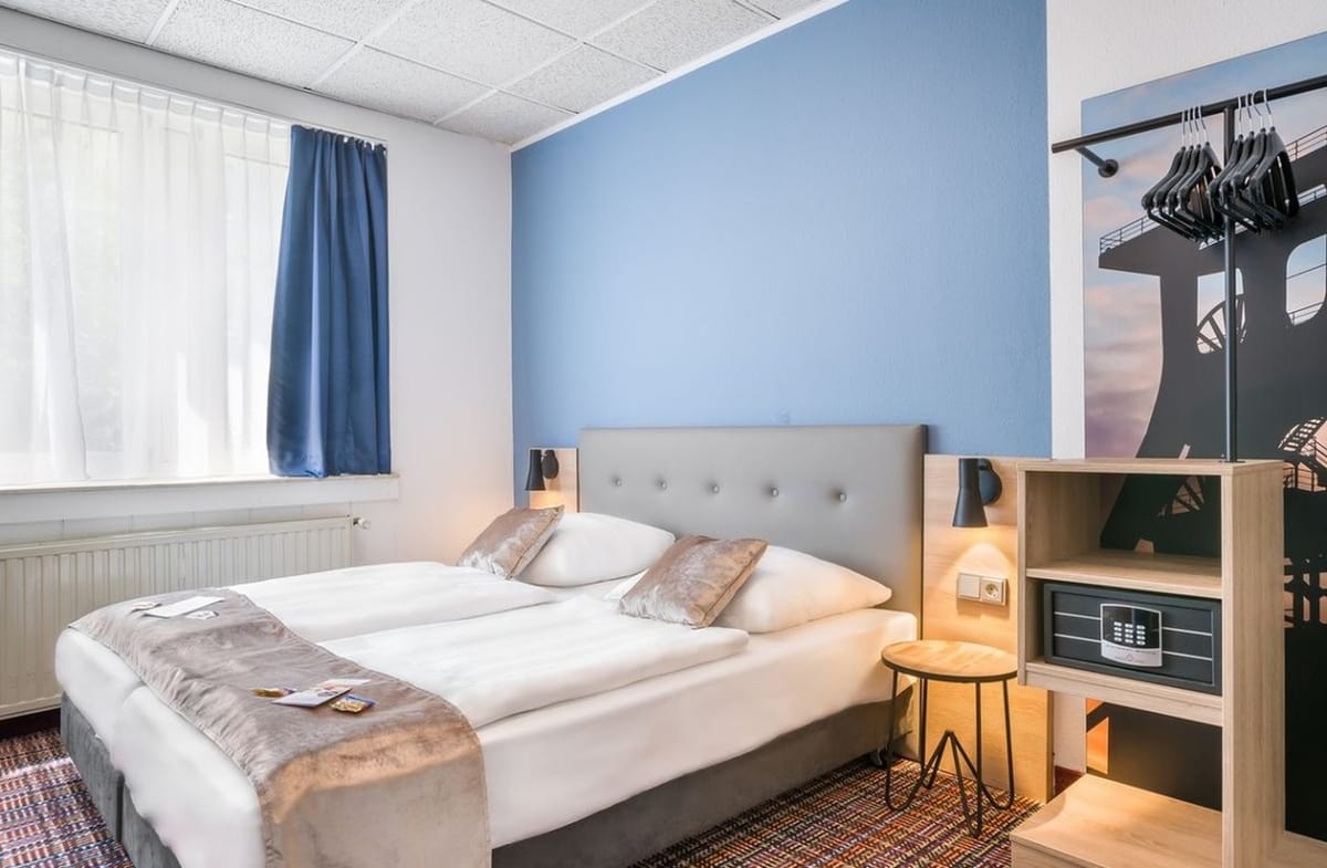 Hotel Ambassador Essen — 4