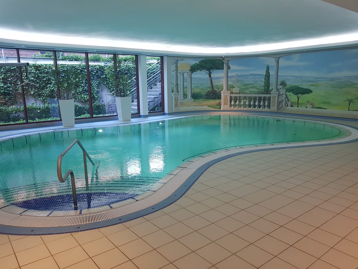 Mercure Hotel Plaza Essen — 1
