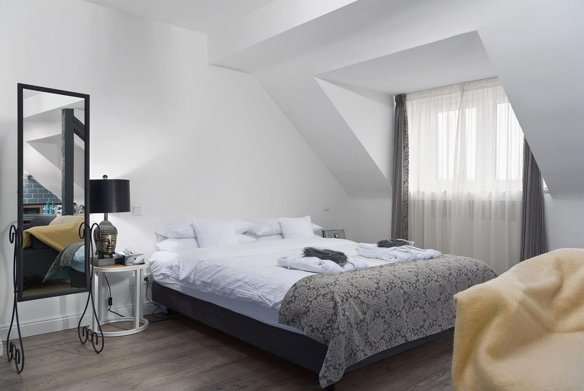 The Rubens Hotel — 2