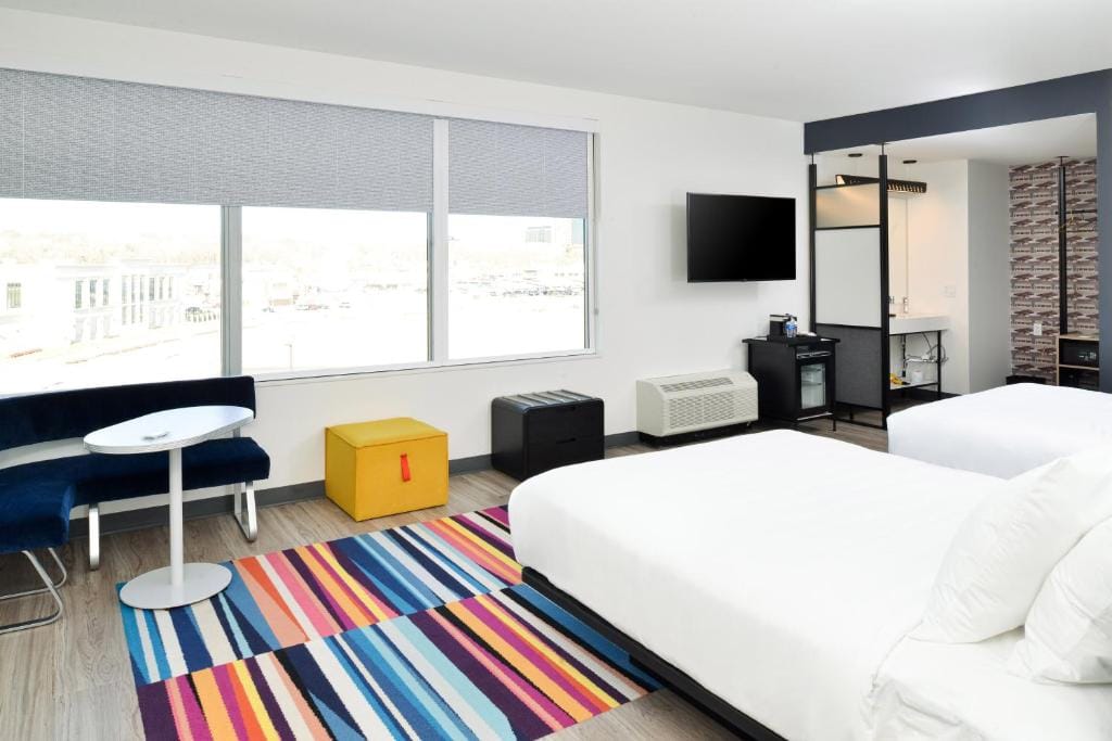 Aloft by Marriott North Kansas City — 2