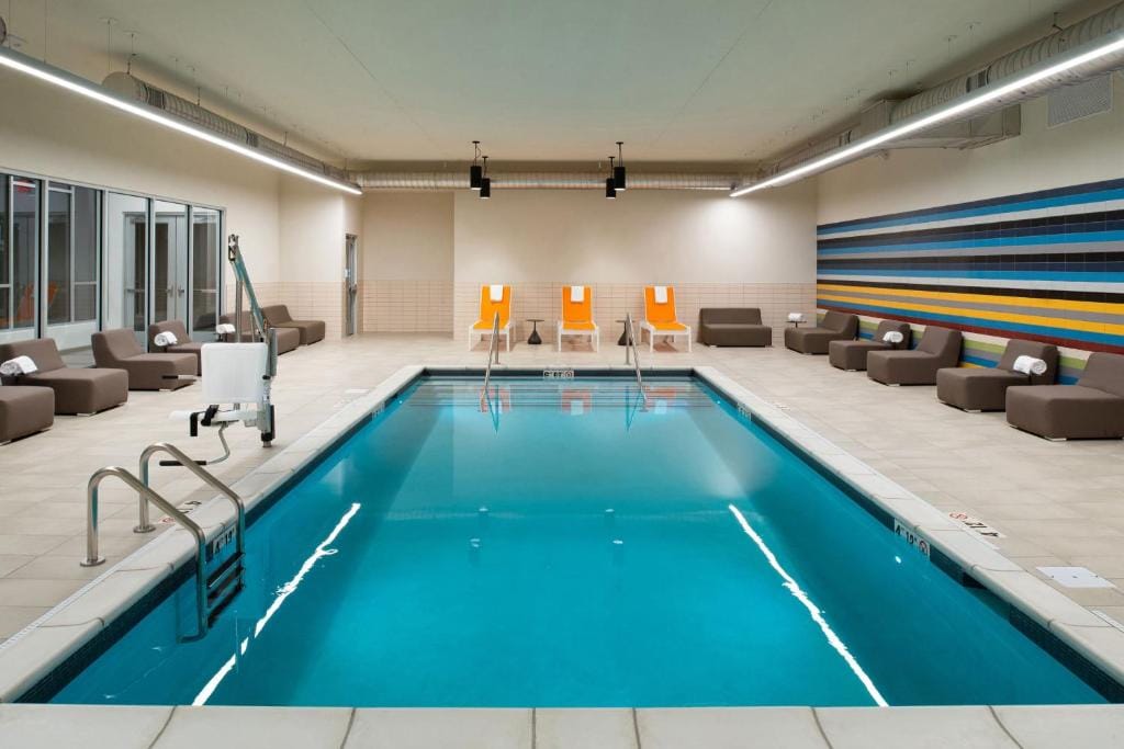 Aloft by Marriott North Kansas City — 4