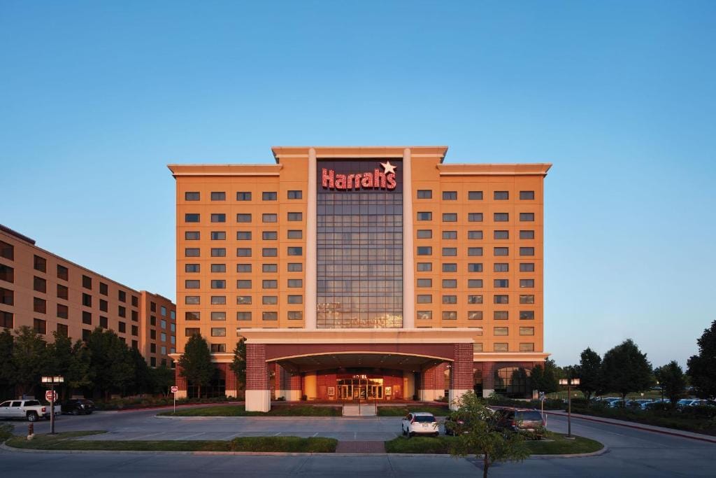 Harrah's Kansas City Hotel & Casino - A Caesars Rewards Destination — 5