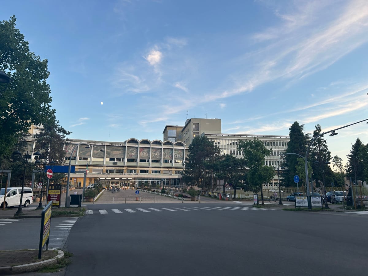 LA CITTA' DEL RISO — 3