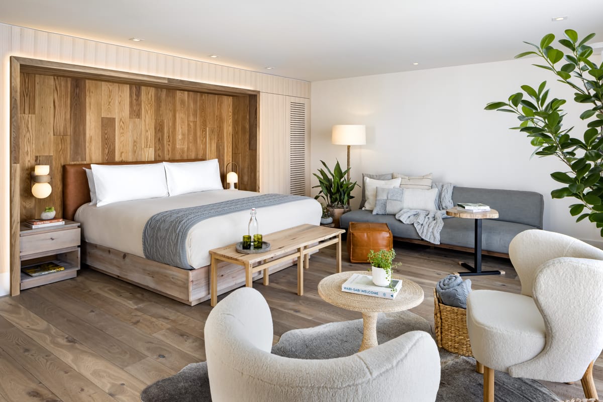1 Hotel Toronto — 3