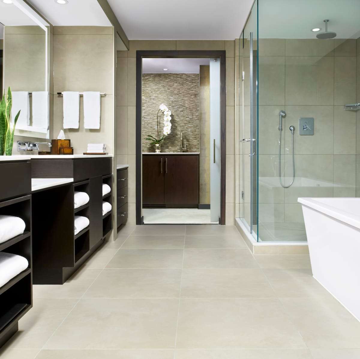 Hotel X Toronto, a Destination by Hyatt Hotel — 1