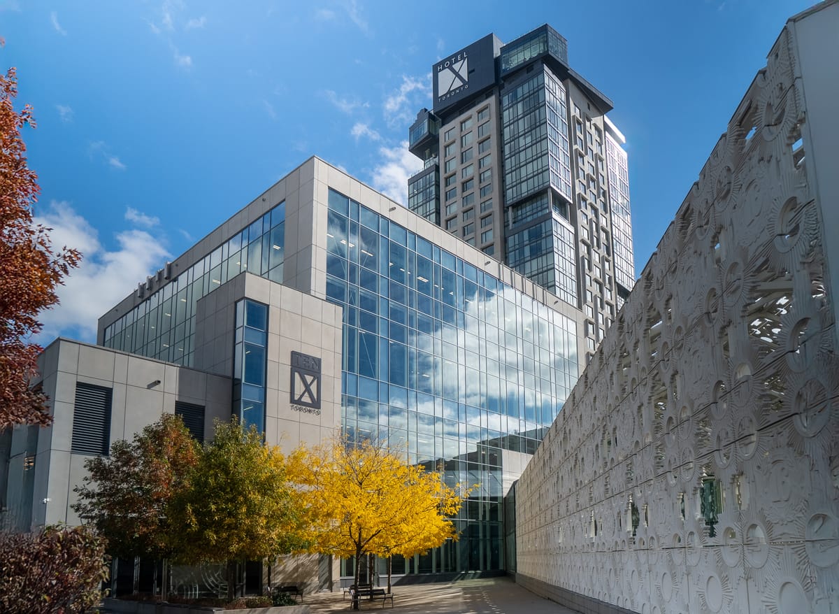 Hotel X Toronto, a Destination by Hyatt Hotel — 5