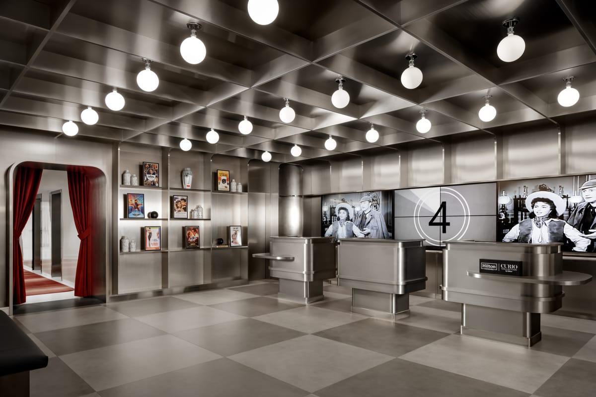 Revery Toronto Downtown, Curio Collection by Hilton — 4