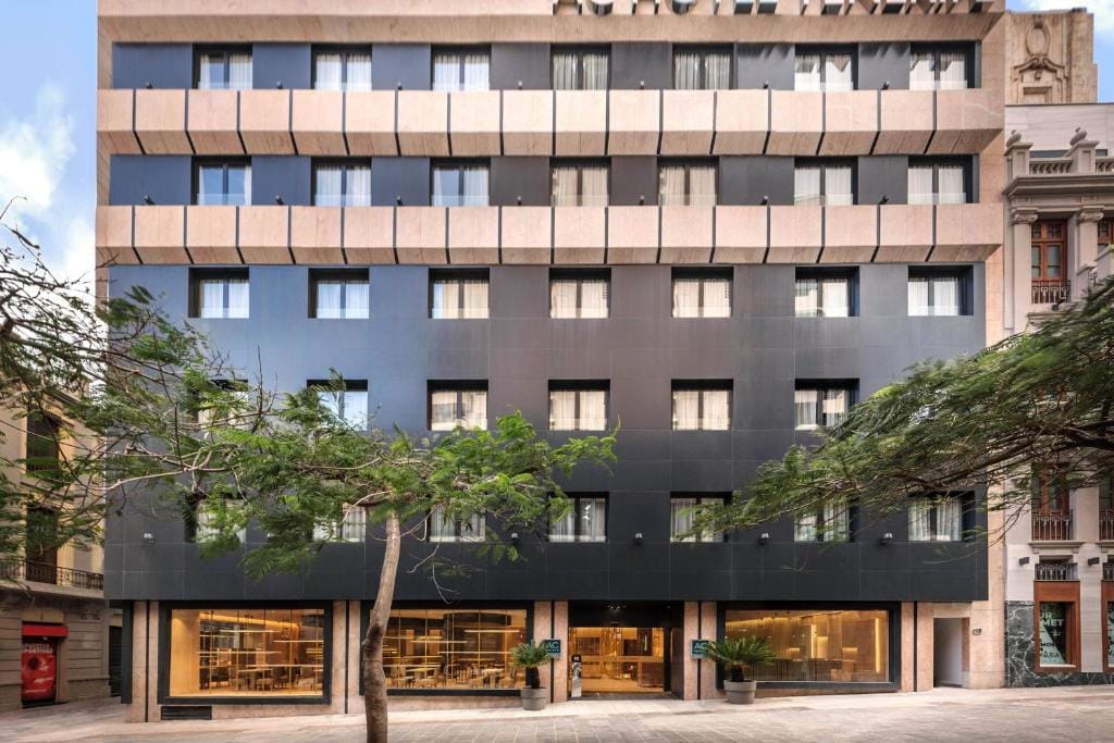 AC Hotel by Marriott Tenerife — 2