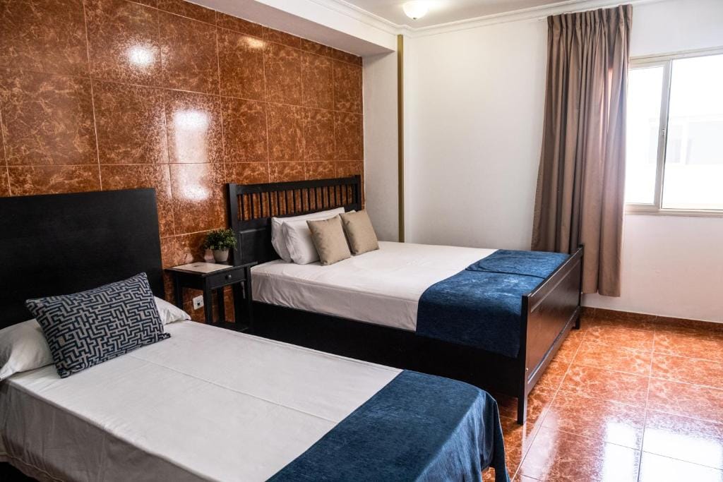 Hotel Adonis Capital — 2