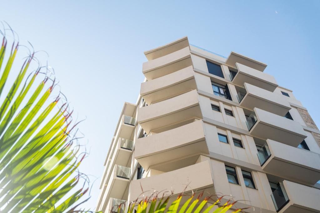 Hotel Adonis Capital — 5