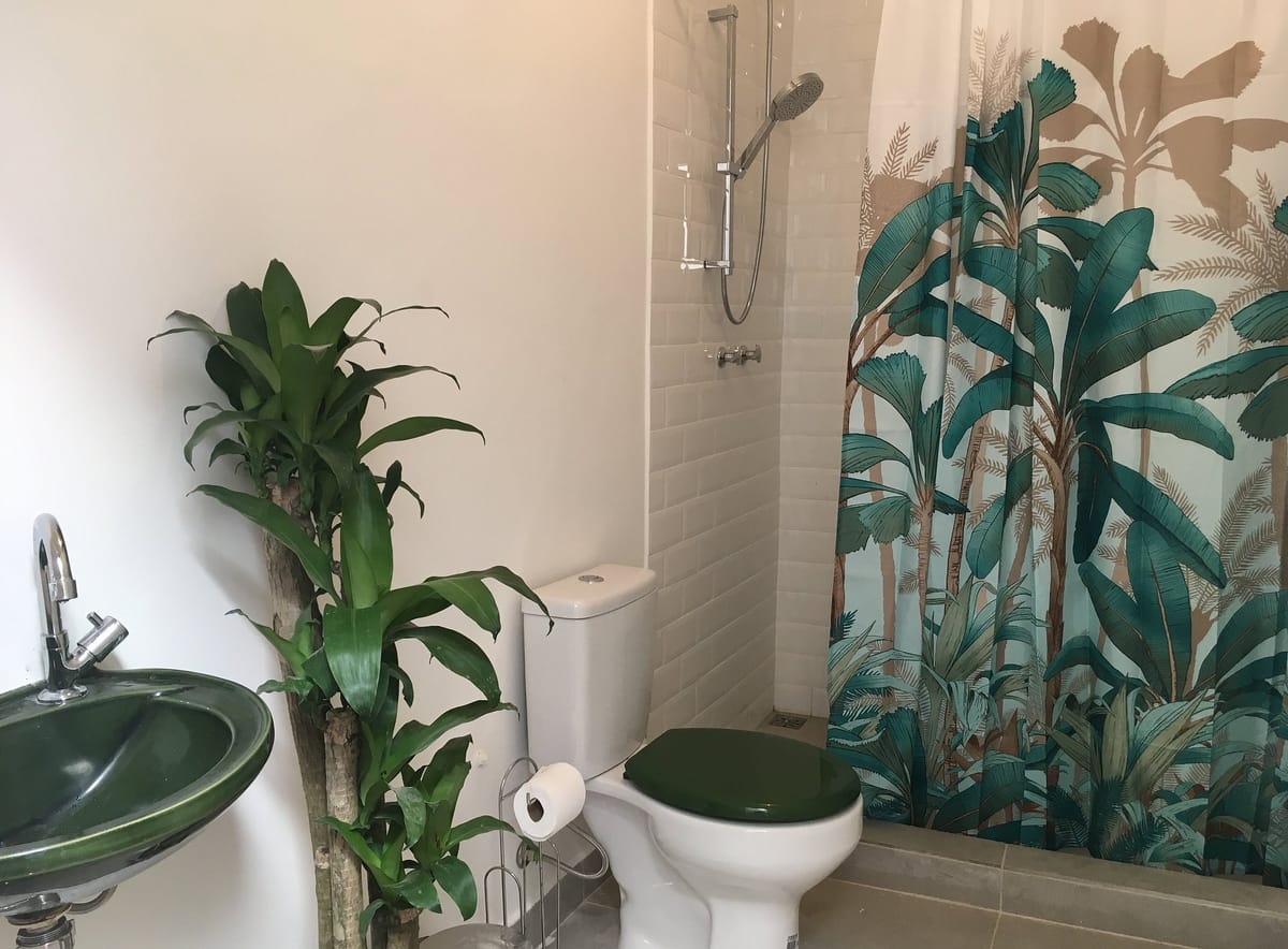 Chez Zany Boutique Hostel - Santa Teresa — 5