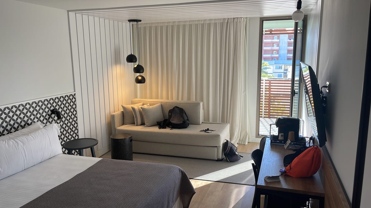 Magnolia hotel — 2