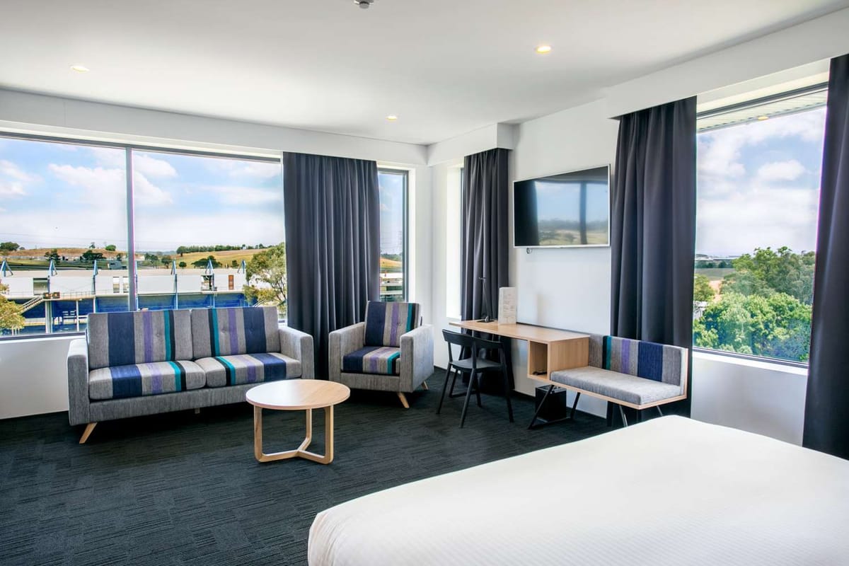 Alpha Hotel Eastern Creek