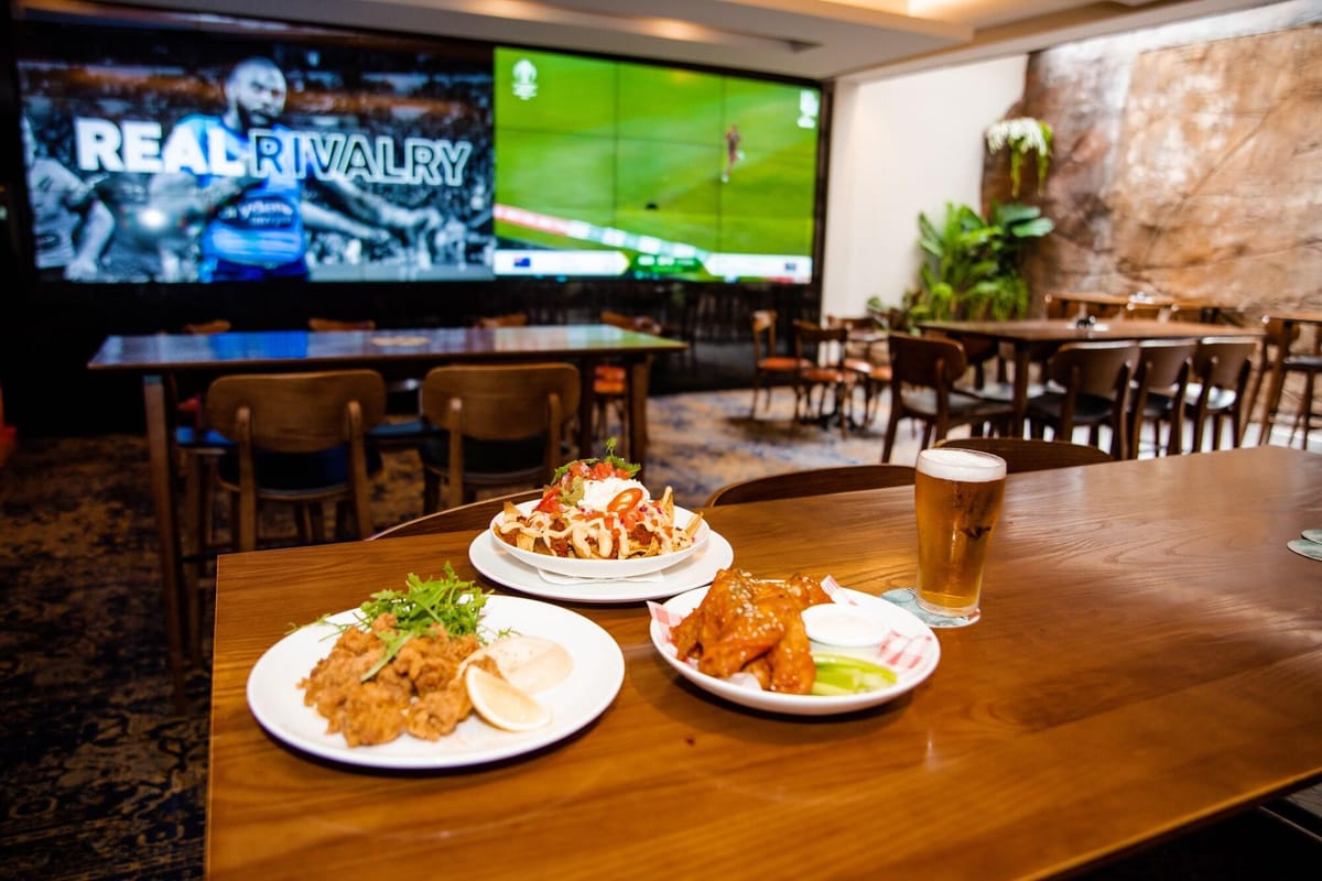 Bankstown Hotel — 1