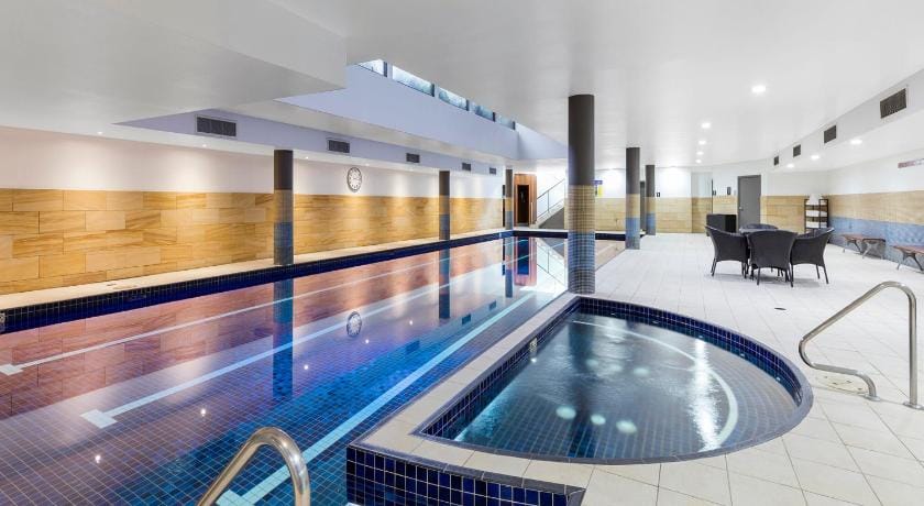 Meriton Suites George Street, Parramatta — 1