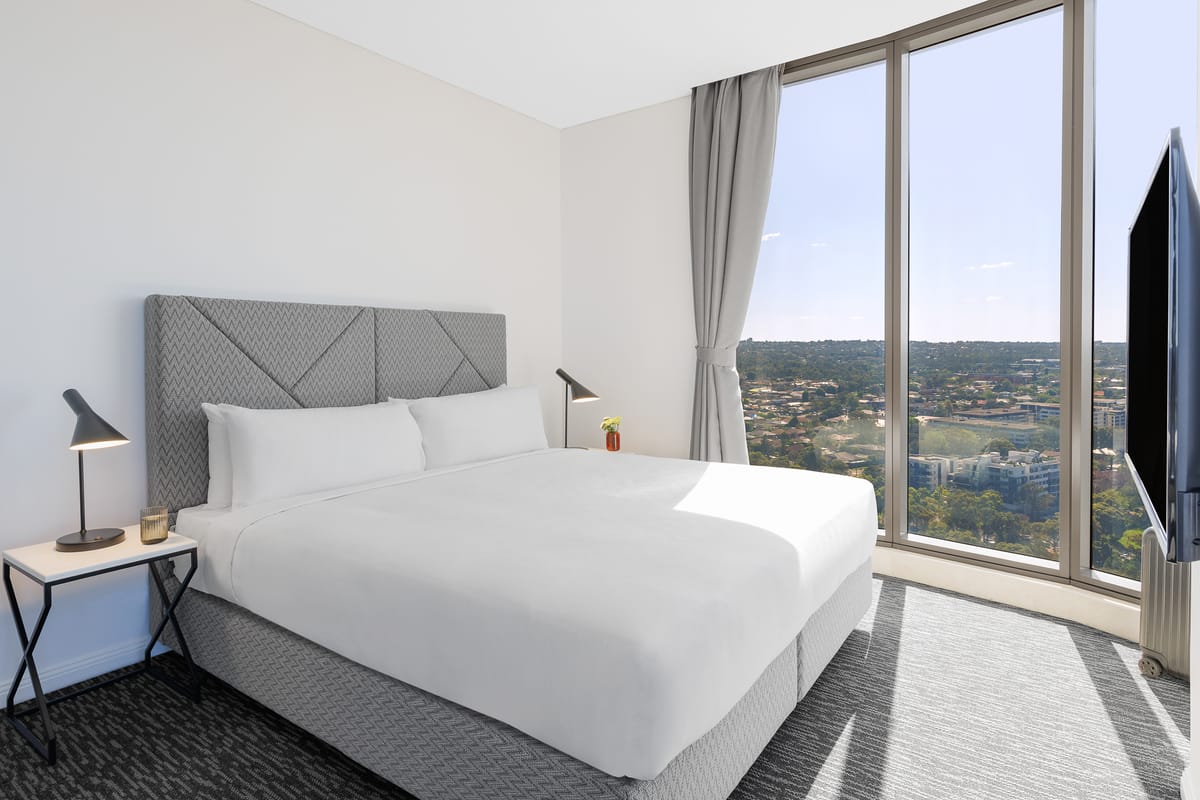 Meriton Suites George Street, Parramatta — 5