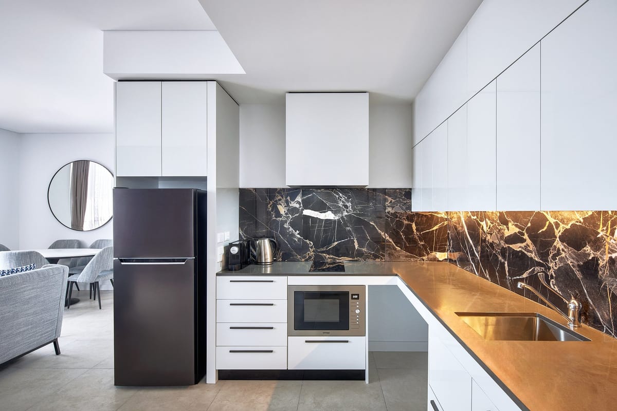 Meriton Suites Liverpool — 3